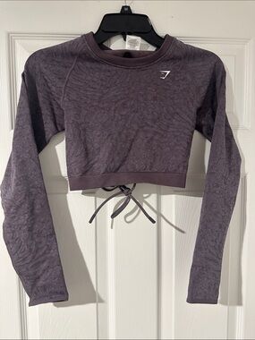 Gymshark Cropped Long Sleeve Top in Dusty Plum